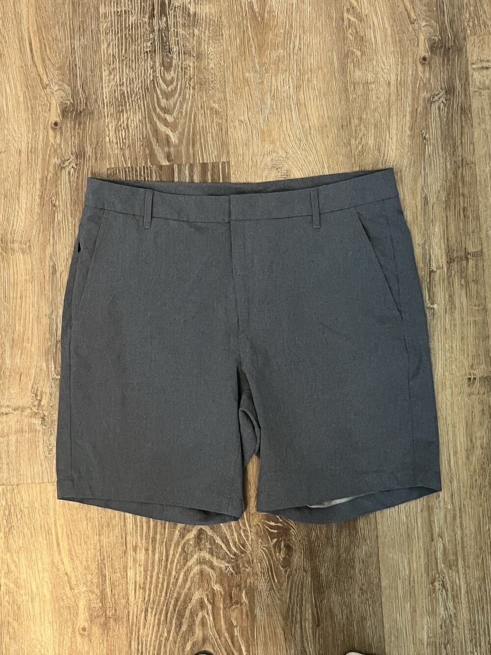 All In Motion Mens 36 Gray Performance Golf Shorts Stretch Flat Front Casual